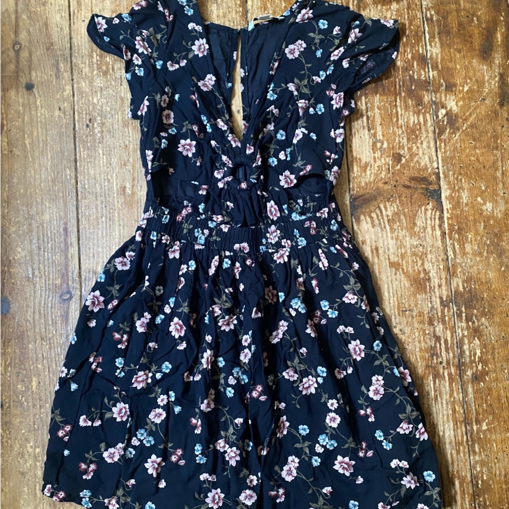 American Eagle cut out floral dress size xs